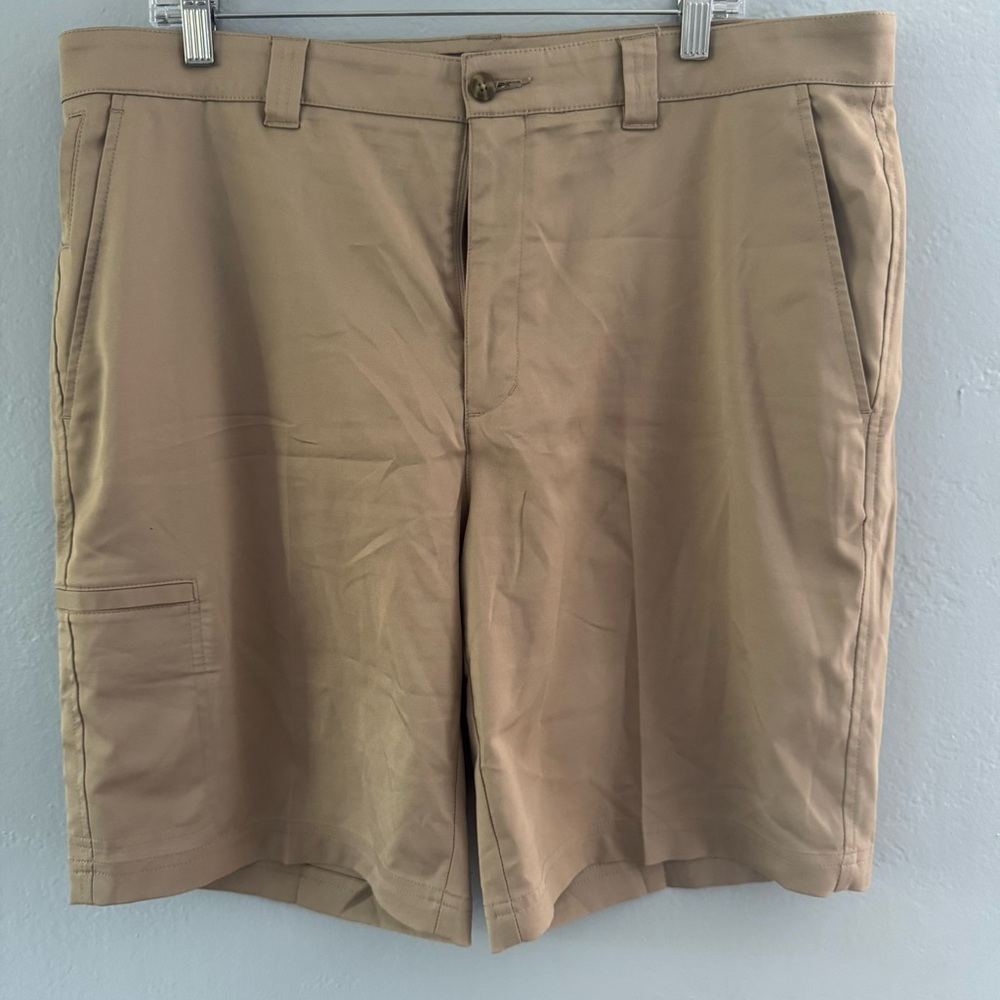 PGA Tour Men's Cargo Shorts - Tan
